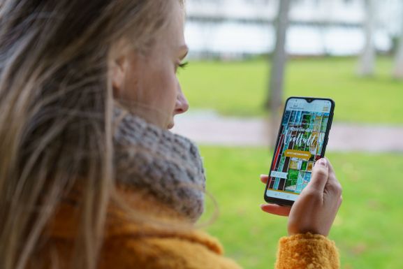 Überall vernetzt: Die Stadt Bad Mergentheim bietet Ihnen kostenloses und schnelles WLAN in allen Bereichen der Innenstadt. (Foto: Björn Hänssler)